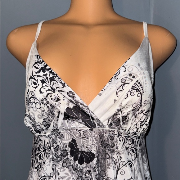 Elegant Cristina Love Floral Print Dress - Size Large - Picture 2 of 6